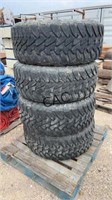 Lot of 4 Toyo 37x13.50R22LT Tires w/XD 8-Lugs