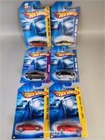 6 Hot Wheels