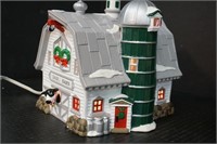 Holiday Dairy Barn and Dinah's Drive In