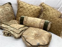 Pillows Set