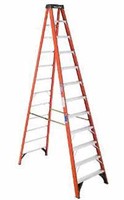 Werner 8' Gr 1a Fg Step Ladder 300 Lbs