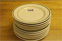 Set of twelve round dinner plates