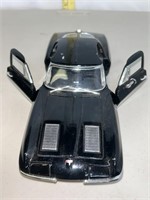 Ertl 1/18 Scale Diecast 1963 Chevrolet