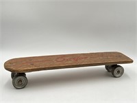ATQ/VTG Wood "SURFER" Skateboard w/Metal Wheels