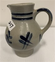 Frankurt Stoneware Pitcher (4 3/4"H x 4"W)