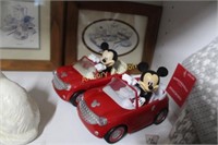 ANIMATED MICKEY IN CAR TOYS - ONE MISSING EAR