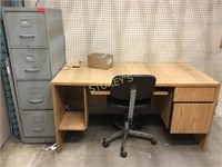 Office Desk w/ Chair & 4 Drawer File Cabinet