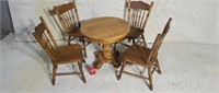 Child oak round table with 4 chairs