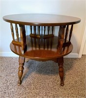 Small round table w/ swivel top