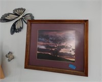 ART WORK AND BUTTERFLY DECORATION