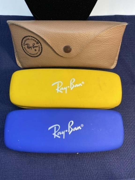 Raybans glasses case