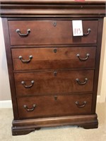 BROYHILL 4-DRAWER CHEST - 36 X 18 X 46 “