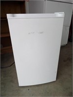 Criterion Mini Freezer - 3 Cu. Ft