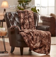 Premium Wolf Faux Fur Throw Blanket