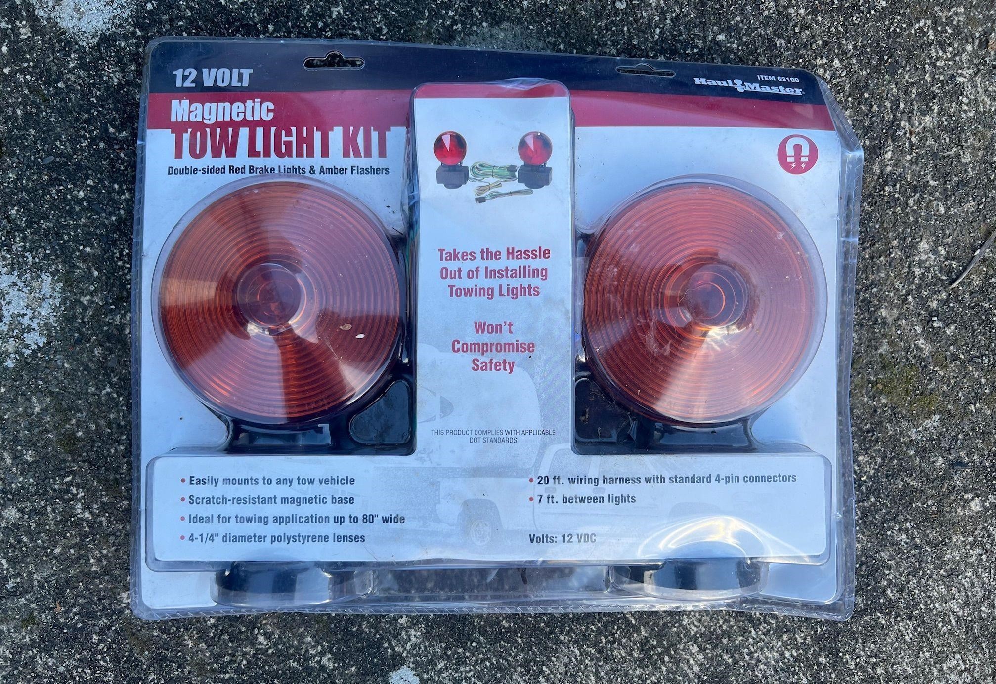 MAGNETIC TOW LIGHT KIT - NEW