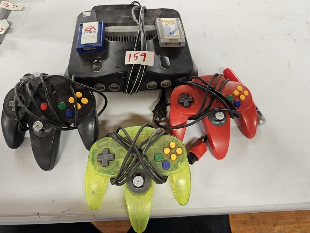 Nintendo 64 Game Console with 3 Controllers