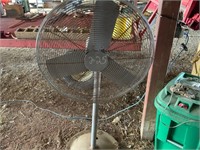 Pedestal Fan