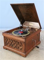 Silvertone Oak Phonograph Circa 1915