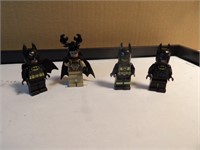 4 Lego Batmans