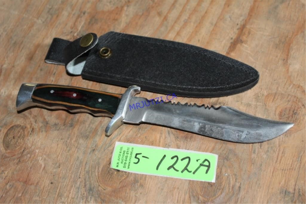 Camping Knife c/w Black sheath