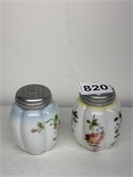 HAND PAINTED PAIR OF SHAKERS