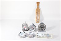 Lot of Vintage Oven Thermometers -Wood Thermometer