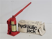 MOTOMASTER 2 TON HYDRAULIC JACK - BARELY USED