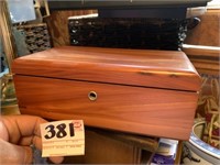 Lane Cedar Chest