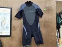 Ho Sports Men's Large Wet Suit