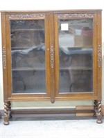 Oak 2-Door Bookcase (46x14x53)