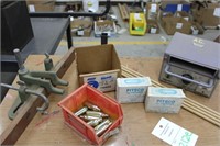CO 2 cartridges, bracket, dowels, grain tester