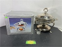 2 qt Round Warmer With Glass Pyrex Bowl