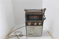 60'S  WINDSOR TRANSISTOR RADIO, AM,FM, POLICE