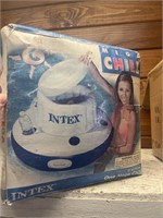 MEGA CHILL -inflatable, floating cooler