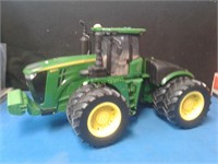 ERTL #9620R JD Tractor. 1:16 Scale - Nice