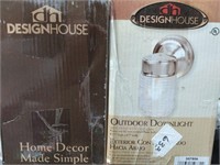 Lot of 2 design house outdoor lights
