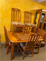Oak Table and 6 Chairs