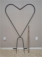 Large Heart Shaped Metal Garden Display-5 FT