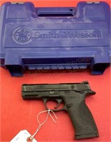 Smith & Wesson M&P45 .45 auto Pistol