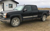 2004 Chev Silverado 1500 Z71 Ext. Cab Truck,