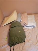 US down feathered sleeping bag with all bedding