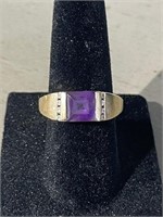 10K Ring with Diamonds