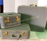 Vintage 3 Piece Travel Gard Suitcase Set