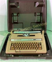 Corona Twelve Typewriter in Case