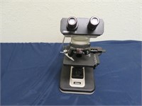 Nikon Microscope Alphaphot with 3 Objectives 2 YS2