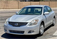 2012 Nissan Altima 2.5 4 Door Sedan