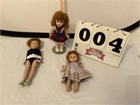 Jill Vogue doll 1957 and two Ginny dolls. Movable