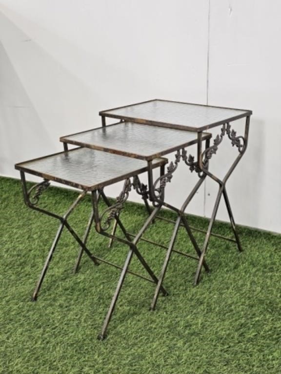 METAL BASE NESTING TABLE WITH ICE GLASS TOPS