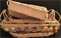 VINTAGE CASSEROLE BASKETS