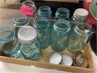 CANNING JARS W/ SOME ZINC LIDS